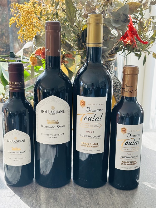 Quatre bouteilles de vins marocains